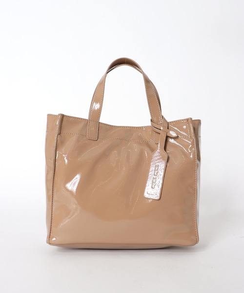 Three Four Time（ｽﾘｰﾌｫｰﾀｲﾑ）の「ソフトエナメルショッパーBAG S（トートバッグ・レディース・ベージュ/グレー/ブラック/レオパード・FREE）」の11枚目の写真