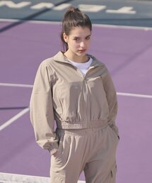 AFRESH（アフレッシュ）の「エアストレッチクロップジップアップジャケット_サンドベージュウィンドブレーカー（マウンテンパーカー）」