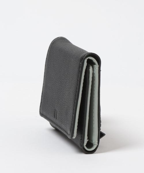 niko and...(ニコアンド)の「オリジナル9ポケットレザー三つ折り財布(財布・レディース・ブラック/ダークブラウン/その他1・0)」の11枚目の写真