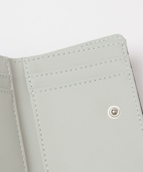 niko and...(ニコアンド)の「オリジナル9ポケットレザー三つ折り財布(財布・レディース・ブラック/ダークブラウン/その他1・0)」の21枚目の写真