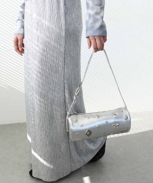 Three Four Time（ｽﾘｰﾌｫｰﾀｲﾑ）の「コンチョドラムボストンBAG（ショルダーバッグ・レディース・シルバー/ブラック/レッド・FREE）」の18枚目の写真