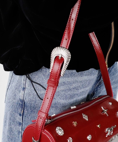 Three Four Time（ｽﾘｰﾌｫｰﾀｲﾑ）の「コンチョドラムボストンBAG（ショルダーバッグ・レディース・シルバー/ブラック/レッド・FREE）」の14枚目の写真