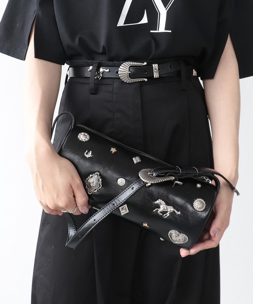 Three Four Time（ｽﾘｰﾌｫｰﾀｲﾑ）の「コンチョドラムボストンBAG（ショルダーバッグ・レディース・シルバー/ブラック/レッド・FREE）」の7枚目の写真