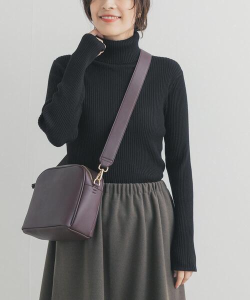 URBAN RESEARCH DOORS(アーバンリサーチドアーズ)の「タートルネックリブニット(ニット/セーター・レディース・オレンジ/オフホワイト/ブラック・FREE)」の1枚目の写真