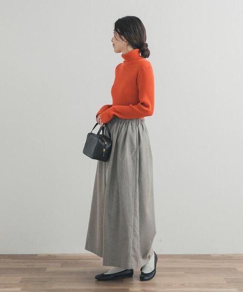 URBAN RESEARCH DOORS(アーバンリサーチドアーズ)の「タートルネックリブニット(ニット/セーター・レディース・オレンジ/オフホワイト/ブラック・FREE)」の8枚目の写真