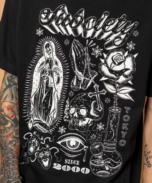 Subciety(サブサエティ)の「Chapter tee(Tシャツ/カットソー・メンズ・ホワイト/ブラック・SMALL/MEDIUM/LARGE/X-LARGE/XX-LARGE)」の9枚目の写真