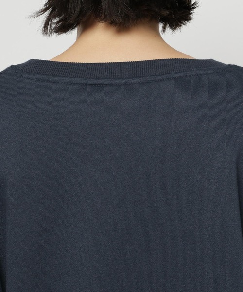 niko and...(ニコアンド)の「ブラッシュエンブロ裏毛プルオーバー(スウェット・レディース・ネイビー/レッド/グレー・MEDIUM/LARGE)」の22枚目の写真