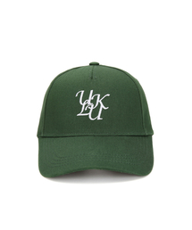 ULUK（ユルク）の「ルシダ刺繍コットンボールキャップ_Green（キャップ）」