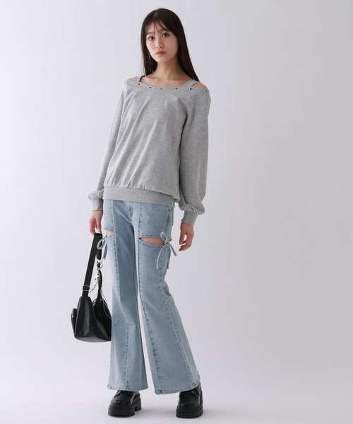 repipi armario（レピピ アルマリオ）の「EYELETオフショルスウェット（スウェット・キッズ・オフホワイト/グレー/ブラック・SMALL/MEDIUM/LARGE）」の13枚目の写真