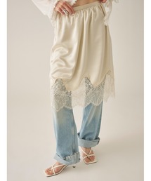 AIC.（エーアイシー）の「サテンレースミディスカート（スカート）」