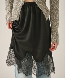 AIC.（エーアイシー）の「サテンレースミディスカート（スカート）」