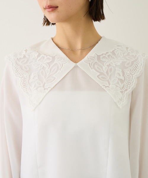 ROPE'（ロペ）の「レースカラープルオーバーブラウス（シャツ/ブラウス・レディース・ブラック/ホワイト・FREE）」の5枚目の写真