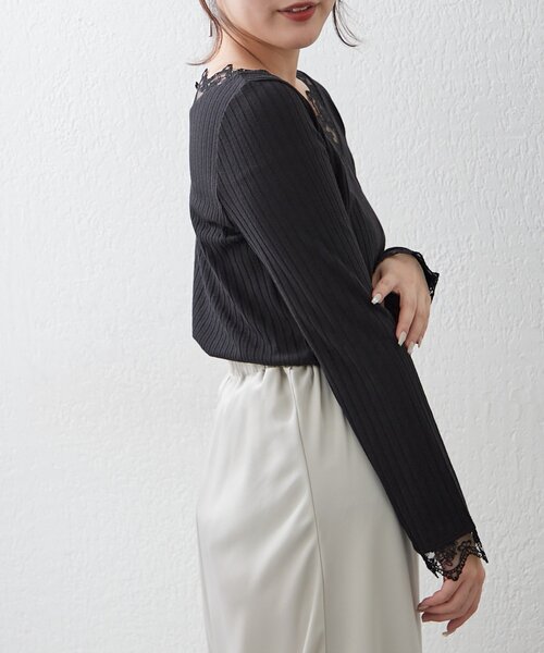 Remind me and forever(リマインドミーアンドフォーエバー)の「【定番アイテム!】テレコVレース長袖プルオーバー(Tシャツ/カットソー・レディース・オフホワイト/ブラック・FREE)」の18枚目の写真