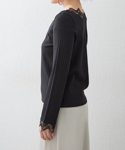 Remind me and forever(リマインドミーアンドフォーエバー)の「【定番アイテム!】テレコVレース長袖プルオーバー(Tシャツ/カットソー・レディース・オフホワイト/ブラック・FREE)」の21枚目の写真