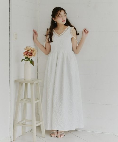 Olu.（オルドット）の「フリルリボンジャガードワンピース（ワンピース・レディース・ブラック×ベージュ/ホワイト系その他/ブラック・0/1）」の2枚目の写真