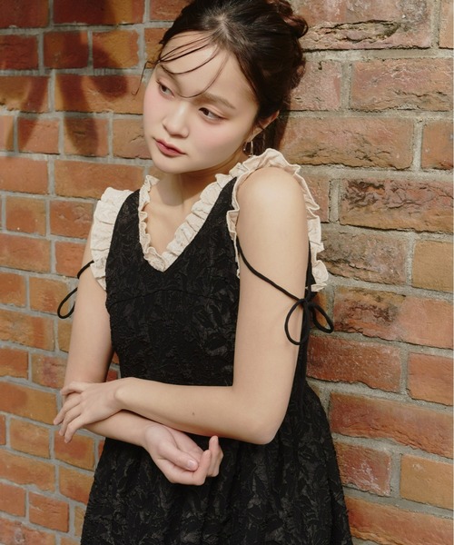 Olu.（オルドット）の「フリルリボンジャガードワンピース（ワンピース・レディース・ブラック×ベージュ/ホワイト系その他/ブラック・0/1）」の16枚目の写真