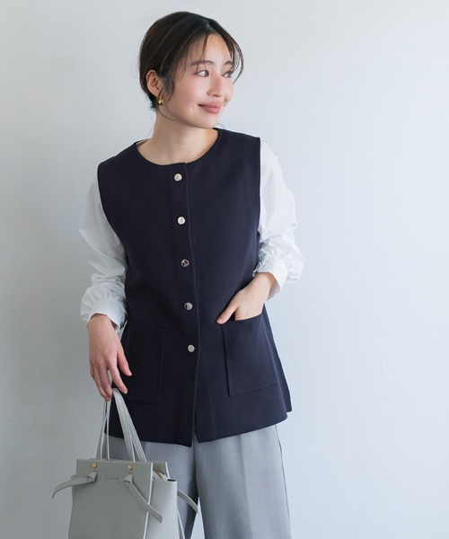 coca（coca）（コカ）の「金ボタンニットベスト | セレモニー オフィス ママスーツ フォーマルウェア スーツ 卒業式（ベスト・レディース・ネイビー/ベージュ・M/L）」の8枚目の写真