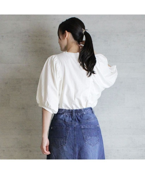 aity(アイティ)の「M-5L ギャザー袖ドルマン 半袖カットソー 夏服(Tシャツ/カットソー・レディース・ライトベージュ/ブラック/ホワイト/チャコールグレー・4L~5L/LL~3L/M~L)」の16枚目の写真