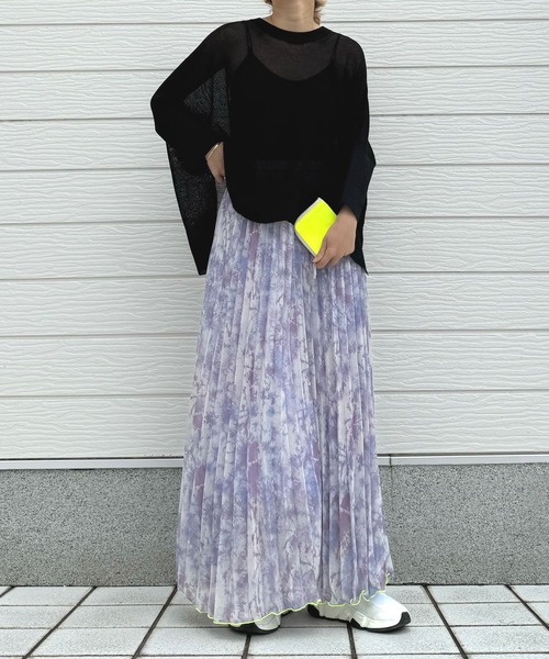 Q（キュー）の「UV片畦ボックスニット（ニット/セーター・レディース・エメラルド/ベージュ/ブラック・MEDIUM）」の16枚目の写真