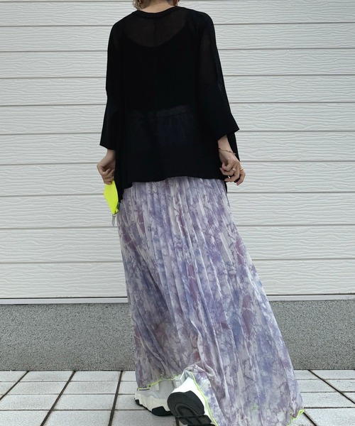 Q（キュー）の「UV片畦ボックスニット（ニット/セーター・レディース・エメラルド/ベージュ/ブラック・MEDIUM）」の18枚目の写真