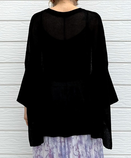 Q（キュー）の「UV片畦ボックスニット（ニット/セーター・レディース・エメラルド/ベージュ/ブラック・MEDIUM）」の15枚目の写真