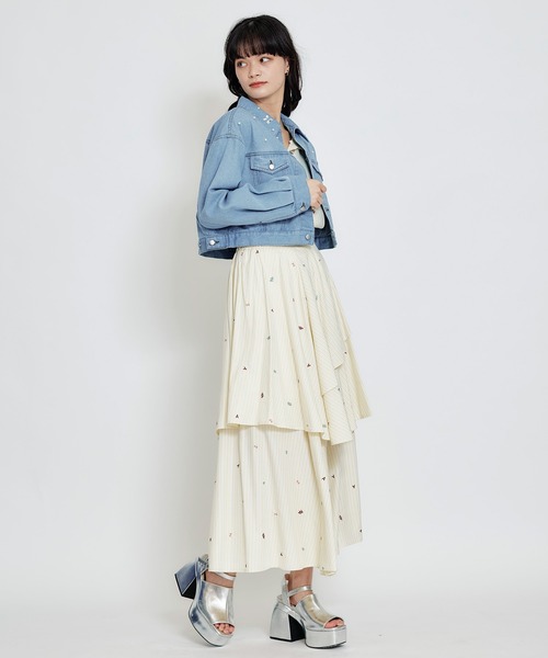 REDYAZEL(レディアゼル)の「フラワービジューパールデニムジャケット(デニムジャケット・レディース・サックスブルー/ブルー・FREE)」の15枚目の写真