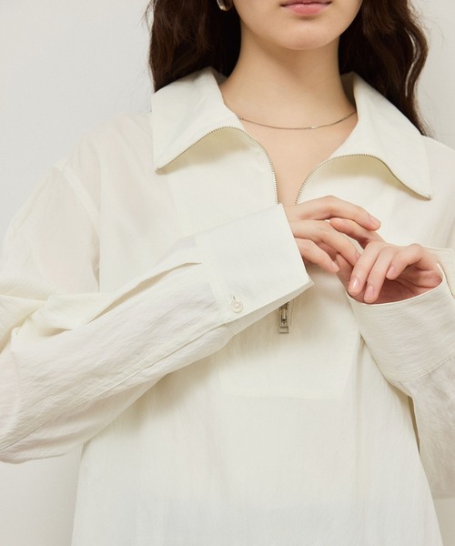 ADAM ET ROPE'（アダムエロペ）の「ハーフZIPシャツ（シャツ/ブラウス・レディース・オフホワイト/チャコールグレー・FREE）」の7枚目の写真