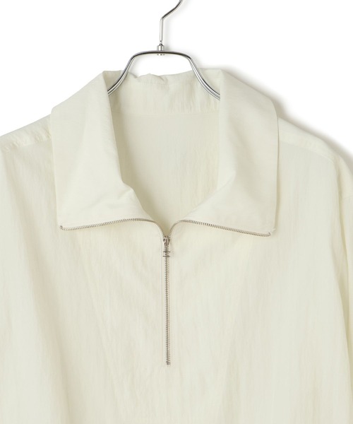 ADAM ET ROPE'（アダムエロペ）の「ハーフZIPシャツ（シャツ/ブラウス・レディース・オフホワイト/チャコールグレー・FREE）」の11枚目の写真