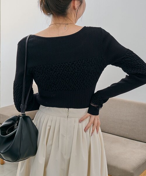 CAPRICIEUX LE'MAGE（カプリシューレマージュ）の「シャーリングニット（ニット/セーター・レディース・ブラック/ホワイト/ピンク・FREE）」の20枚目の写真