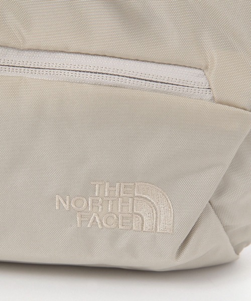 THE NORTH FACE(ザノースフェイス)の「【THE NORTH FACE(ザ・ノース・フェイス)】CAPELLA 2L(ショルダーバッグ・メンズ・アイボリー/ブラック・FREE)」の13枚目の写真