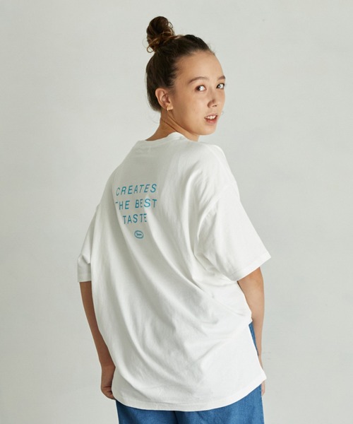 undeny.(アンディニ-)の「undeny/アンディニー FRUITS & CAKE Tシャツ(Tシャツ/カットソー・レディース・チャコールグレー/ベージュ系その他/ホワイト・F)」の4枚目の写真