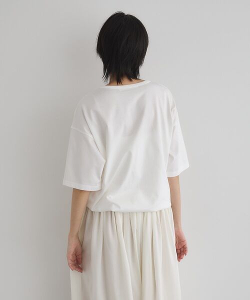 GARAGE OF GOOD CLOTHING(ガレージオブグッドクロージング)の「【日本製】6分袖裾ドロストプルオーバー(Tシャツ/カットソー・レディース・カーキ/オフホワイト/ライトグレー・FREE)」の14枚目の写真