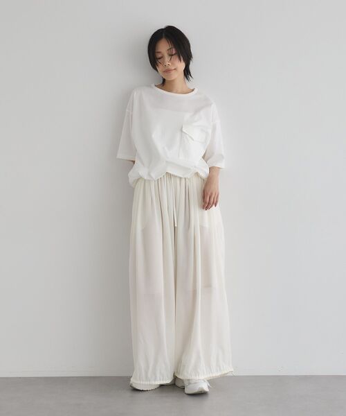 GARAGE OF GOOD CLOTHING(ガレージオブグッドクロージング)の「【日本製】6分袖裾ドロストプルオーバー(Tシャツ/カットソー・レディース・カーキ/オフホワイト/ライトグレー・FREE)」の17枚目の写真