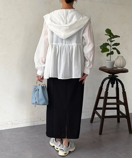 Chez toi（シェトワ）の「シアーペプラムブルゾン（ブルゾン・レディース・チャコールグレー/オフホワイト/ブラック・FREE）」の8枚目の写真