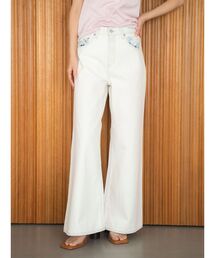 デニムパンツ（ホワイト/白色系・フレア・ブーツカット）ファッション