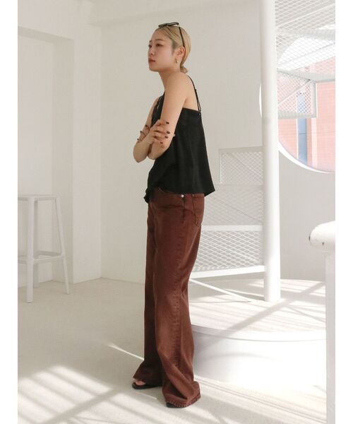 Ungrid（アングリッド）の「ブリーチデザインフレアデニム（デニムパンツ・レディース・ブラウン/オフホワイト・26inch/25inch/24inch）」の8枚目の写真