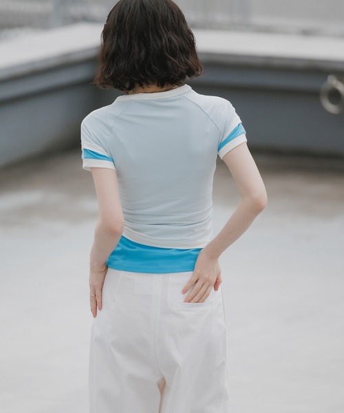 adidas（アディダス）の「adidas/アディダス レディース トレフォイルロゴ ダブルレイヤー カリ 半袖Tシャツ 2026年春夏（Tシャツ/カットソー・レディース・ライトブルー/ブラック/イエロー・S/M/L）」の13枚目の写真