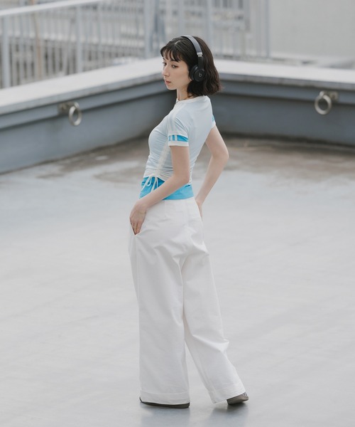 adidas（アディダス）の「adidas/アディダス レディース トレフォイルロゴ ダブルレイヤー カリ 半袖Tシャツ 2026年春夏（Tシャツ/カットソー・レディース・ライトブルー/ブラック/イエロー・S/M/L）」の19枚目の写真