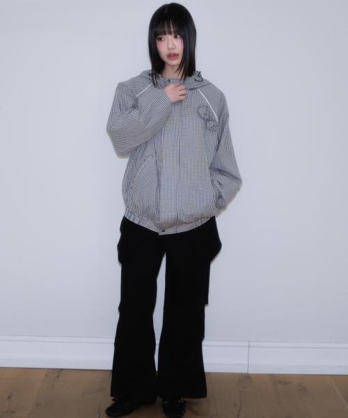 ROSEFRANTZ（ロゼフランツ）の「Rose Corsage Check Windbreaker [Black]（ナイロンジャケット・レディース・ブラック・OS）」の7枚目の写真