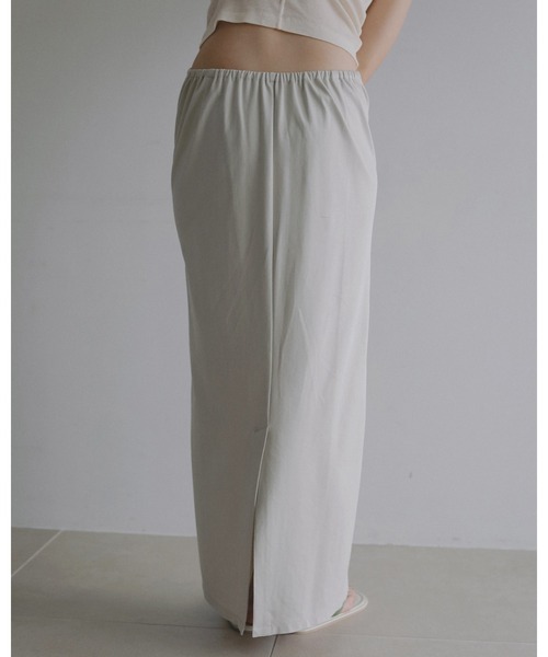 anuke（アンヌーク）の「Sheer Workpocket Skirt（スカート・レディース・アイボリー/チャコールグレー・38inch/36inch）」の4枚目の写真