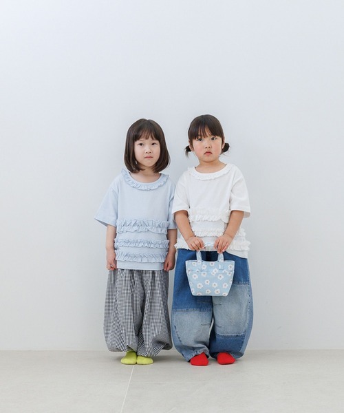 LOWRYS FARM（ローリーズファーム）の「チビフリルプルオーバーＳＳ　664976（Tシャツ/カットソー・キッズ・ブルー/オフホワイト/ブラック・140cm/130cm/120cm/110cm/150cm）」の4枚目の写真