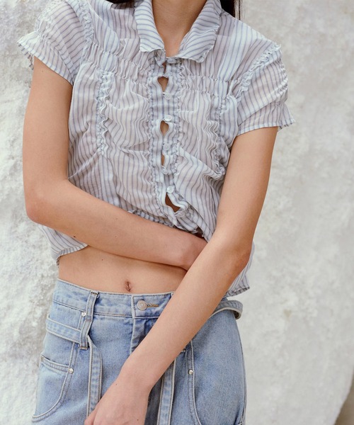 LOW CLASSIC(ロウ クラシック)の「wrinkle half sleeve shirt(シャツ/ブラウス・レディース・ストライプ・S/M)」の5枚目の写真