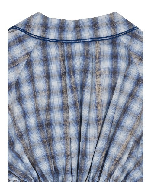 Ameri(アメリ)の「UNEVEN CHECK RIBBON SHIRT(シャツ/ブラウス・レディース・ネイビー/ブルー・FREE)」の18枚目の写真