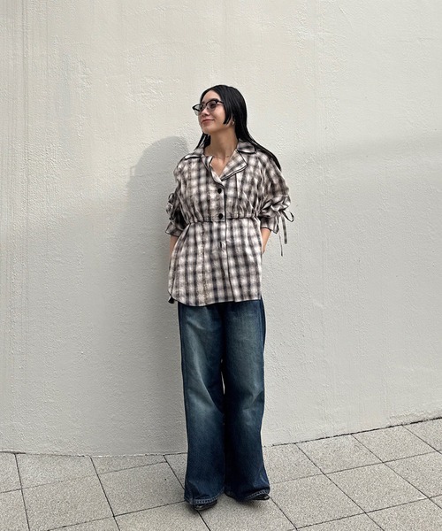 Ameri(アメリ)の「UNEVEN CHECK RIBBON SHIRT(シャツ/ブラウス・レディース・ネイビー/ブルー・FREE)」の6枚目の写真