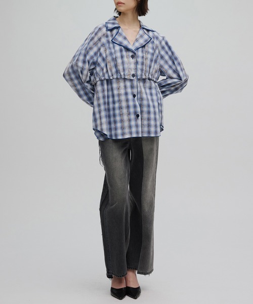 Ameri(アメリ)の「UNEVEN CHECK RIBBON SHIRT(シャツ/ブラウス・レディース・ネイビー/ブルー・FREE)」の10枚目の写真