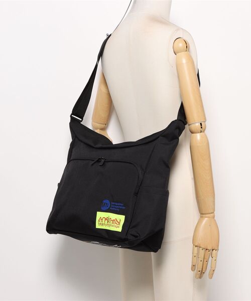 Manhattan Portage（マンハッタンポーテージ）の「BED-STUY Shoulder Bag (LG) LVL MTA（ショルダーバッグ・メンズ・ブラック・LARGE）」の16枚目の写真