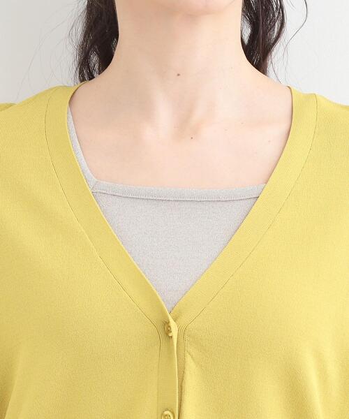 SHOO・LA・RUE(シューラルー)の「【洗濯機可/ひんやり/UV】さらっとしたタッチが心地よい ショート丈Vカーディガン(カーディガン/ボレロ・レディース・ブルー系その他/マスタード/ダークブラウン/ライトグレー/ブラック・04/03/02/01)」の17枚目の写真
