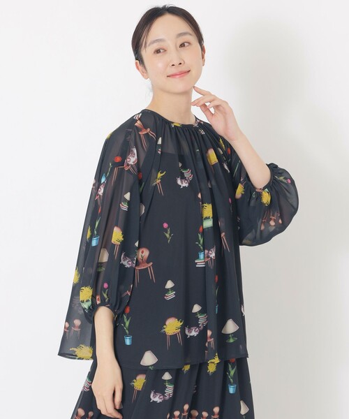 S.ESSENTIALS(エスエッセンシャルズ)の「【AIKO FUKUDAコラボ】プリントブラウス(シャツ/ブラウス・レディース・ダークネイビー/グレー系その他・38)」の2枚目の写真