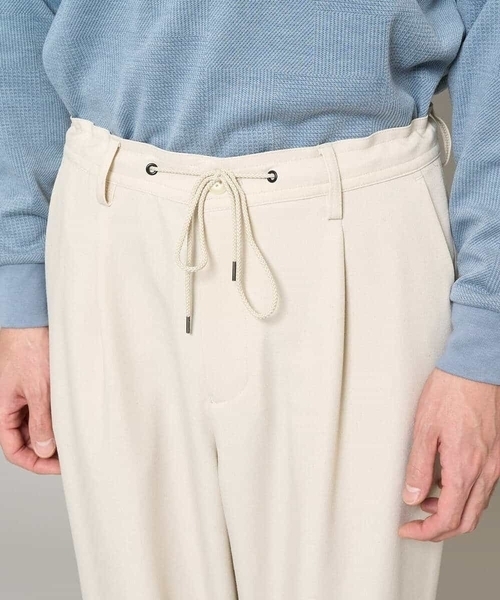 a.v.v（アーヴェヴェ）の「【イージーケア/洗濯機で洗える/速乾/毛玉になりにくい/ストレッチ】メランジストレッチ１タックワイドイージースラックス（その他パンツ・メンズ・ブラック/アイボリー・46/48）」の15枚目の写真