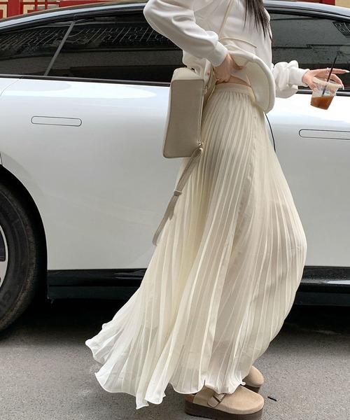 Doula Doula（ドゥーラドゥーラ）の「プリーツシフォンフレアロングスカート（スカート・レディース・ブラック/ホワイト/ベージュ・FREE）」の7枚目の写真
